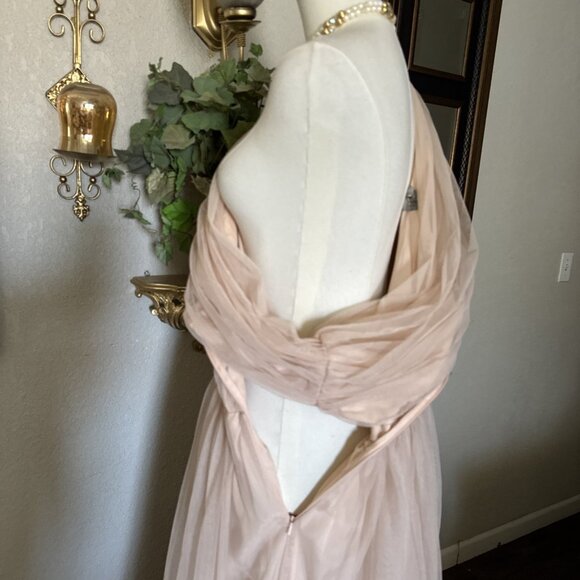 Pink Formal Dress Long Off The Shoulders Ballgown Flowy Tulle Women’s Size 12 - Picture 11 of 14
